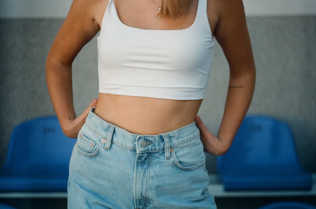 Slim waist and abdomen, body contouring in Islamabad