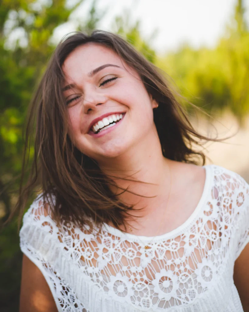 Smile with cheek dimples, dimpleplasty in Islamabad