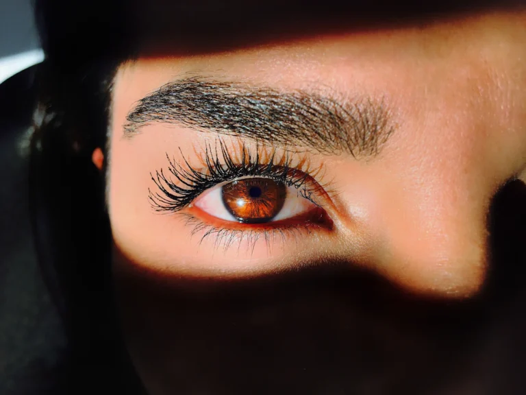 Defined, natural eyebrow