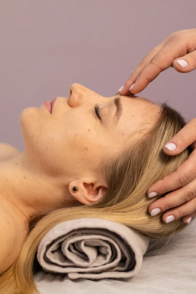 Facial treatment for skin tightening