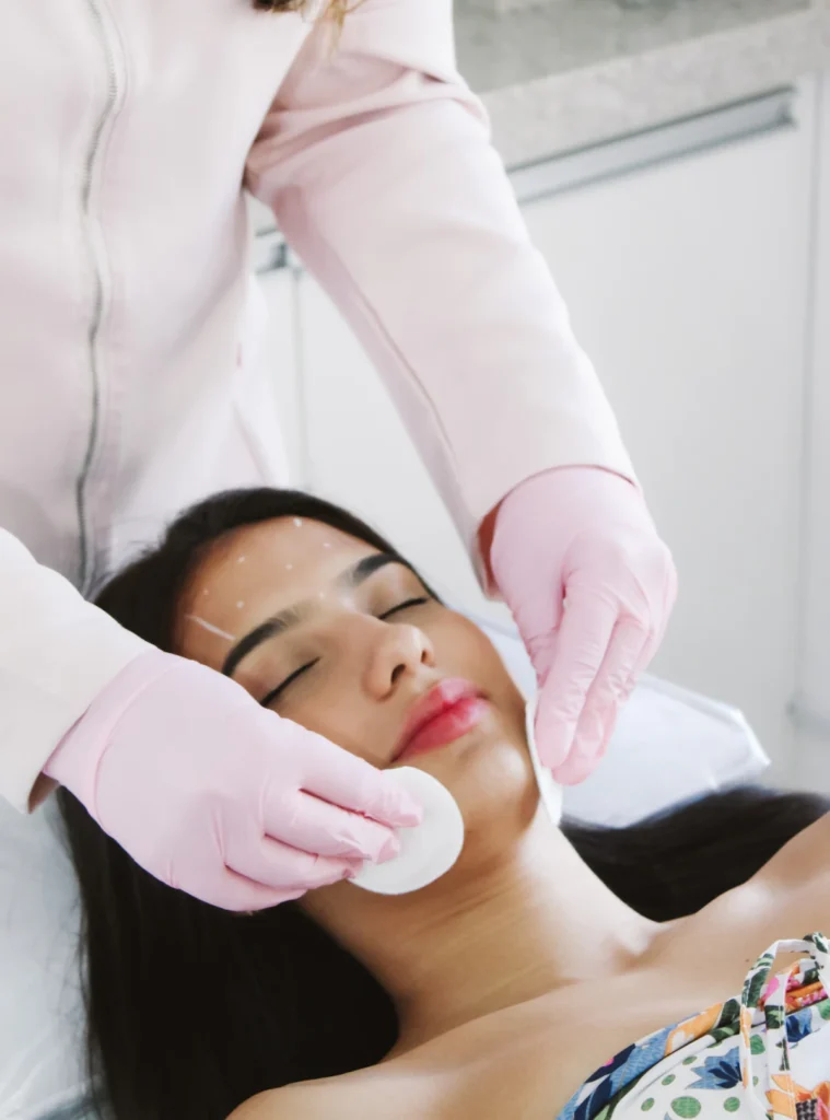 Facial cleansing, HydraFacial in Islamabad