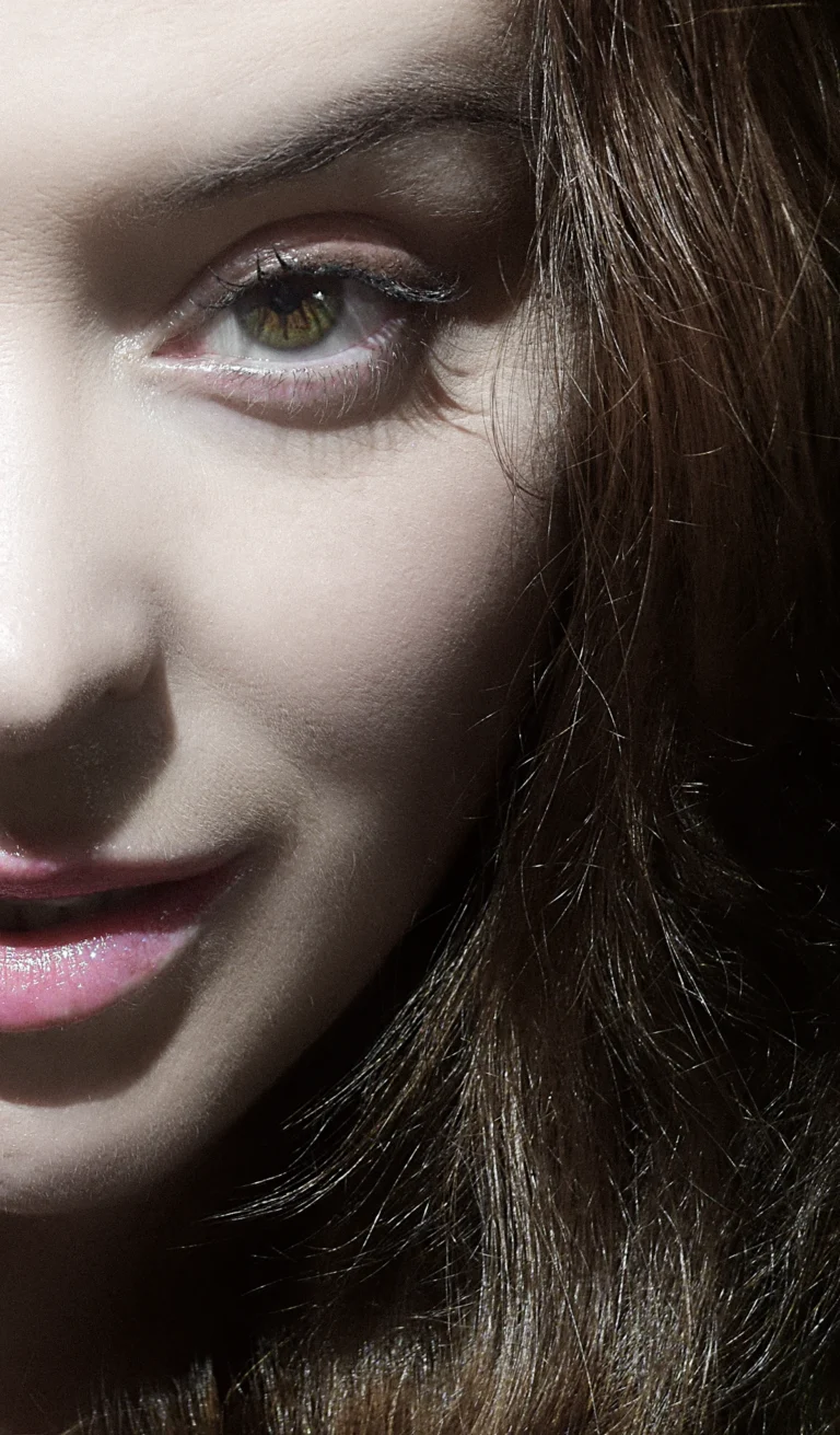 Natural upper lip shape